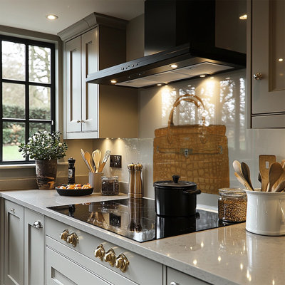 Stylish Bag Splash Back