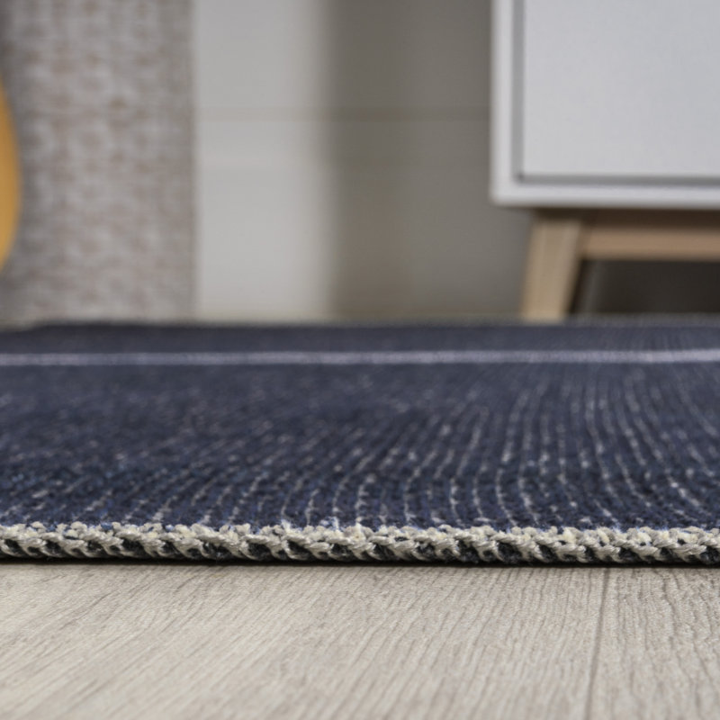 Amdrew Machine Made Power Loom Polypropylene Area Rug in Navy/Ivory, Rectangle 7'10" x 10'
