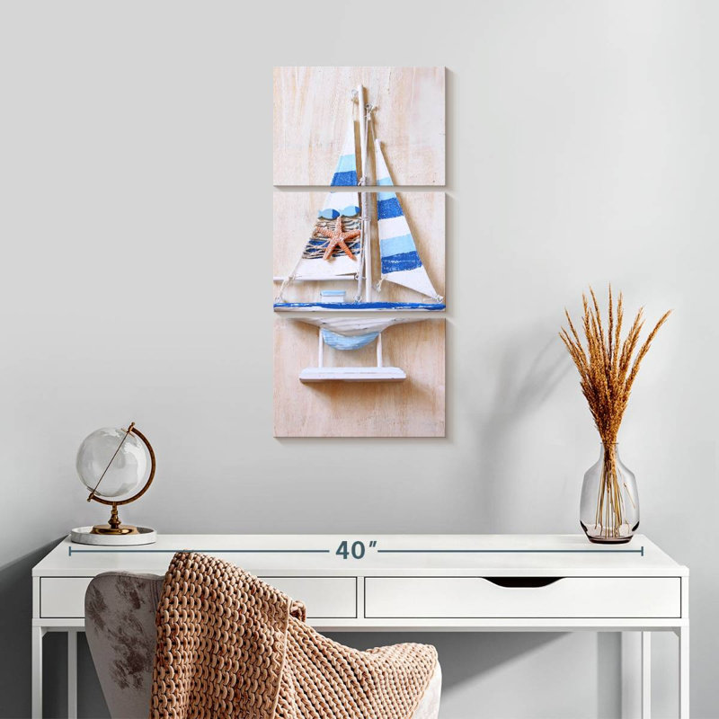 Bateau en bois bleu, H 27 po x l 12 po