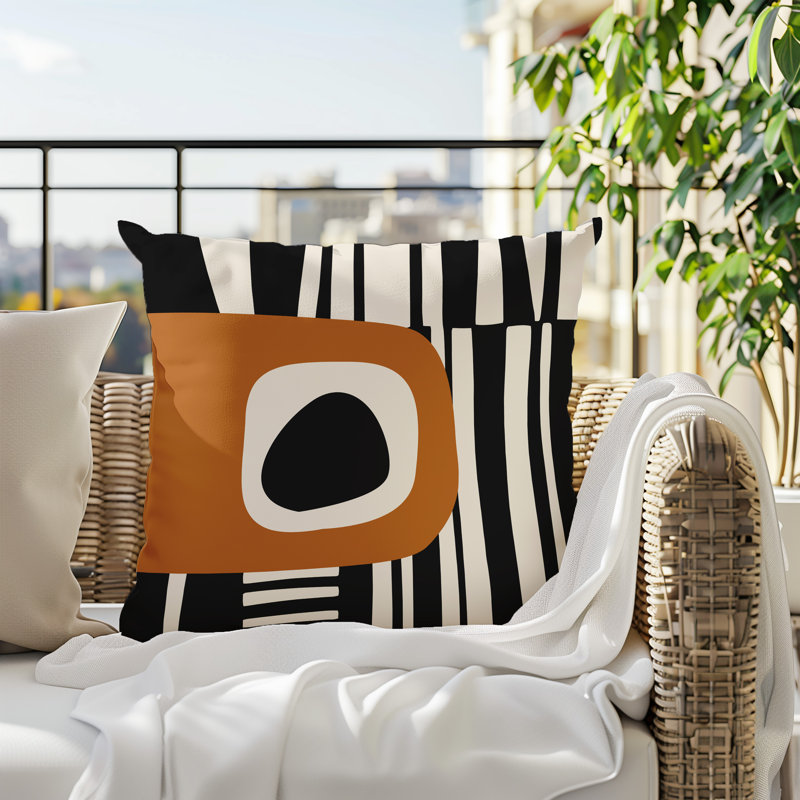 Oreiller carré réversible intérieur / extérieur Jina, H 15 po x l 15 po, Orange brûlé / noir / blanc cassé abstrait