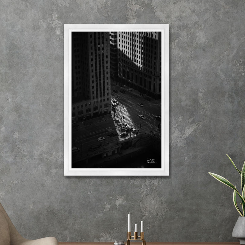 Wacker Drive Chicago II, H 40 po x l 27 po x P 1,5 po, Toile encadrée artisanale, Cadre blanc