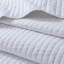 Courtepointe double / grand blanc - 3 pièces, en microfibre réversible et en coton, prévient les odeurs avec le traitement, rembourrage en coton lavable, tissu, pour une chambre à coucher impeccable-117360932-117360935
