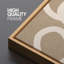 Lignes blanches abstraites sur art moderne beige-111695676-100937185
