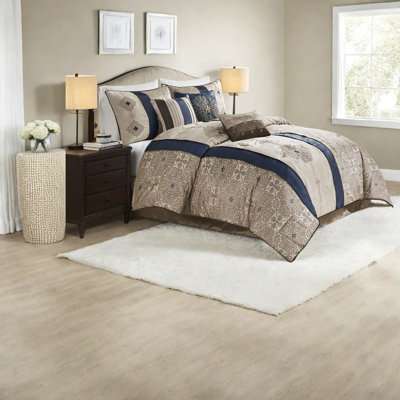 Luxury 7 Piece Bedding Sets, Polyester Queen Modern Home Style