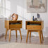 Ensemble de 2 tables de chevet en bois massif Mid-Century avec prises intégrées Boneva