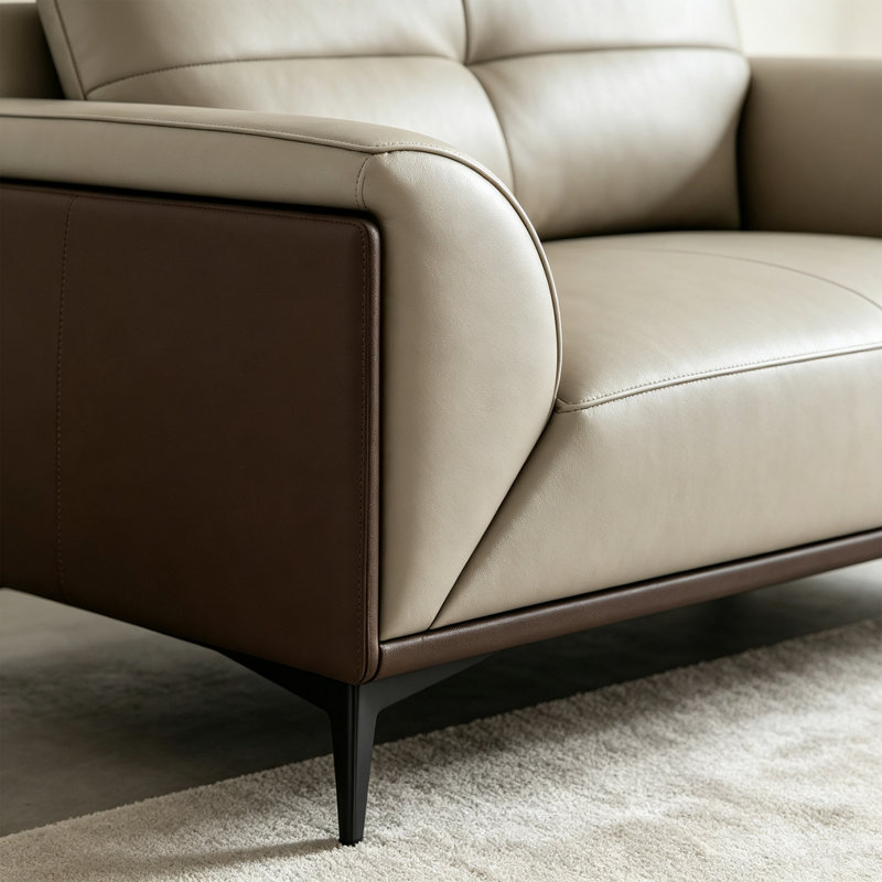 Modern style business leather sofa.