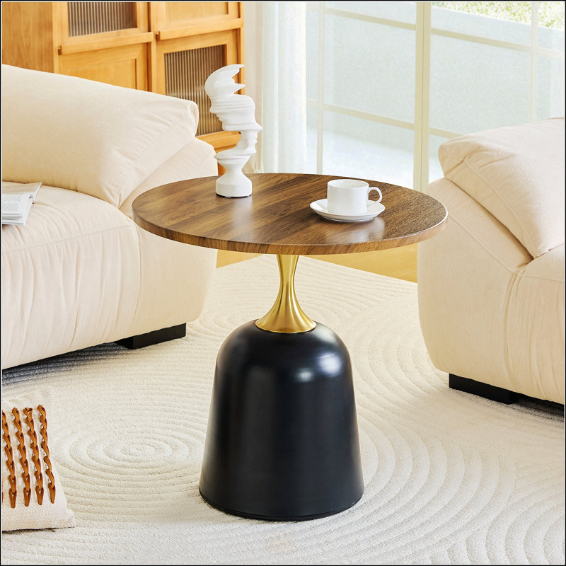 Table d'appoint circulaire de 23,6 pouces, table de salon à base en métal avec grain de bois de noyer moderne, parfaite pour le café, les réunions et le bureau.