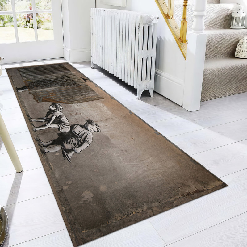 Floral Elegance Soft Non-Woven Printed Rug Featuring an Intricate Red and Gold Pattern for a Stylish Home Decor Addition