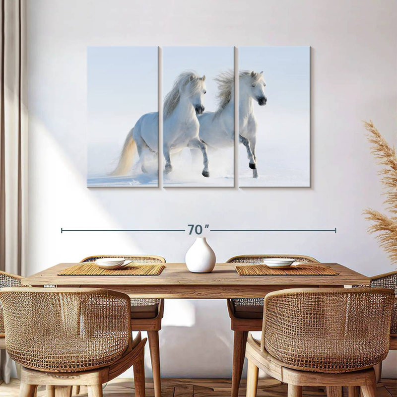 Chevaux blancs neige Brampt, H 36 po x l 57 po