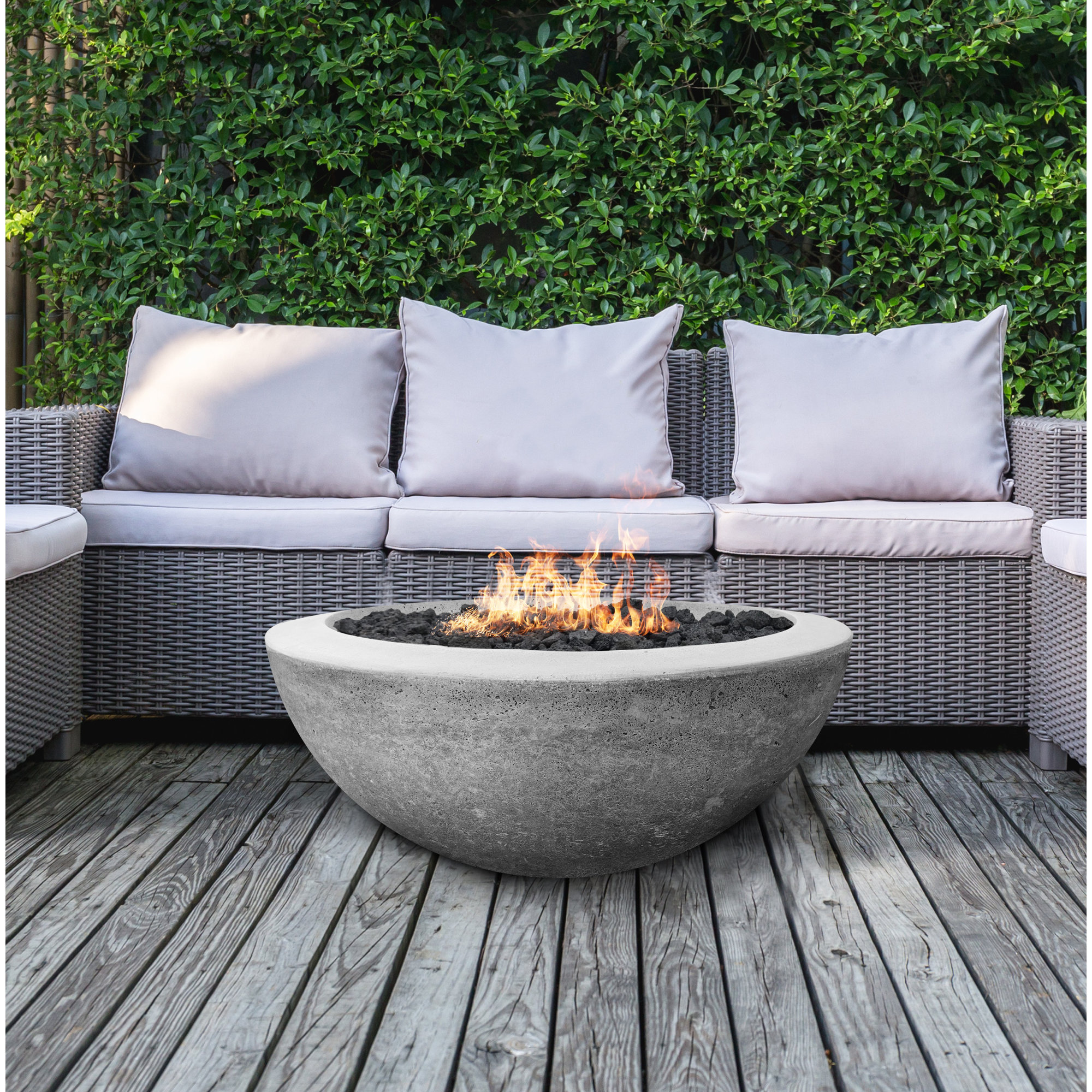 Round Fire Pit, 18" H x 30" W x 30" D, Natural Gas