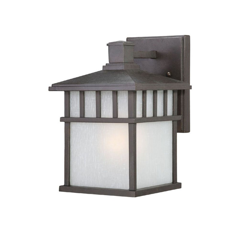 Lanterne murale d'extérieur à 1 ampoule Foskey, H 10,5 po x l 7 po x P 8,5 po, Fer de l'ancien monde