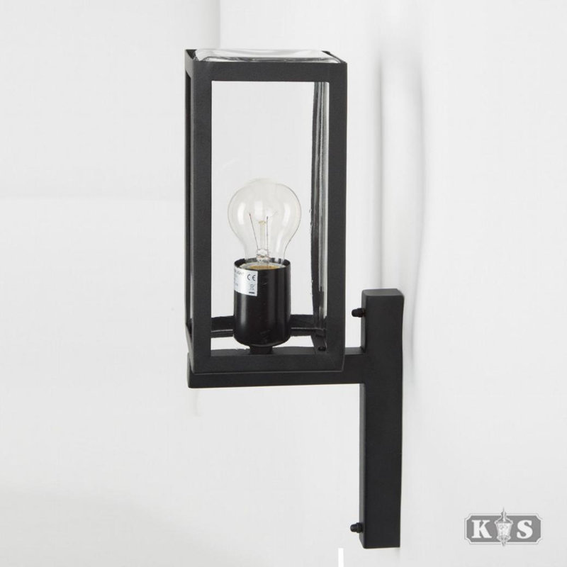 Huizen Outdoor Wall Lantern