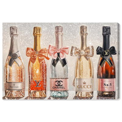 «Champagne Bottles Glitz» par Art Remedy