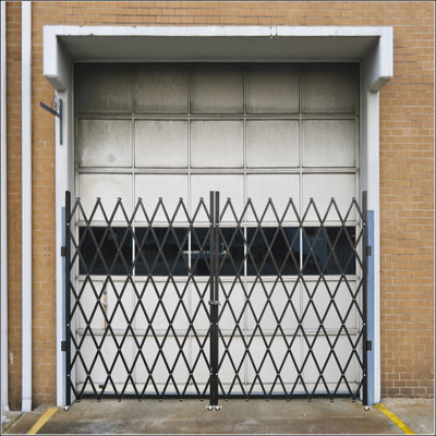Double Folding Security Gate, 5.1' H x 10.2' W, Steel Accordion Design for Enhanced Protection and Flexibility