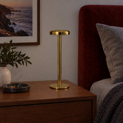 Nova Table Lamp