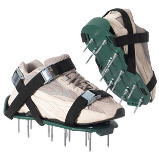 Chaussure d'aérateur pour pelouse et jardin avec 3 sangles à boucle en métal, sandales à pointes vertes