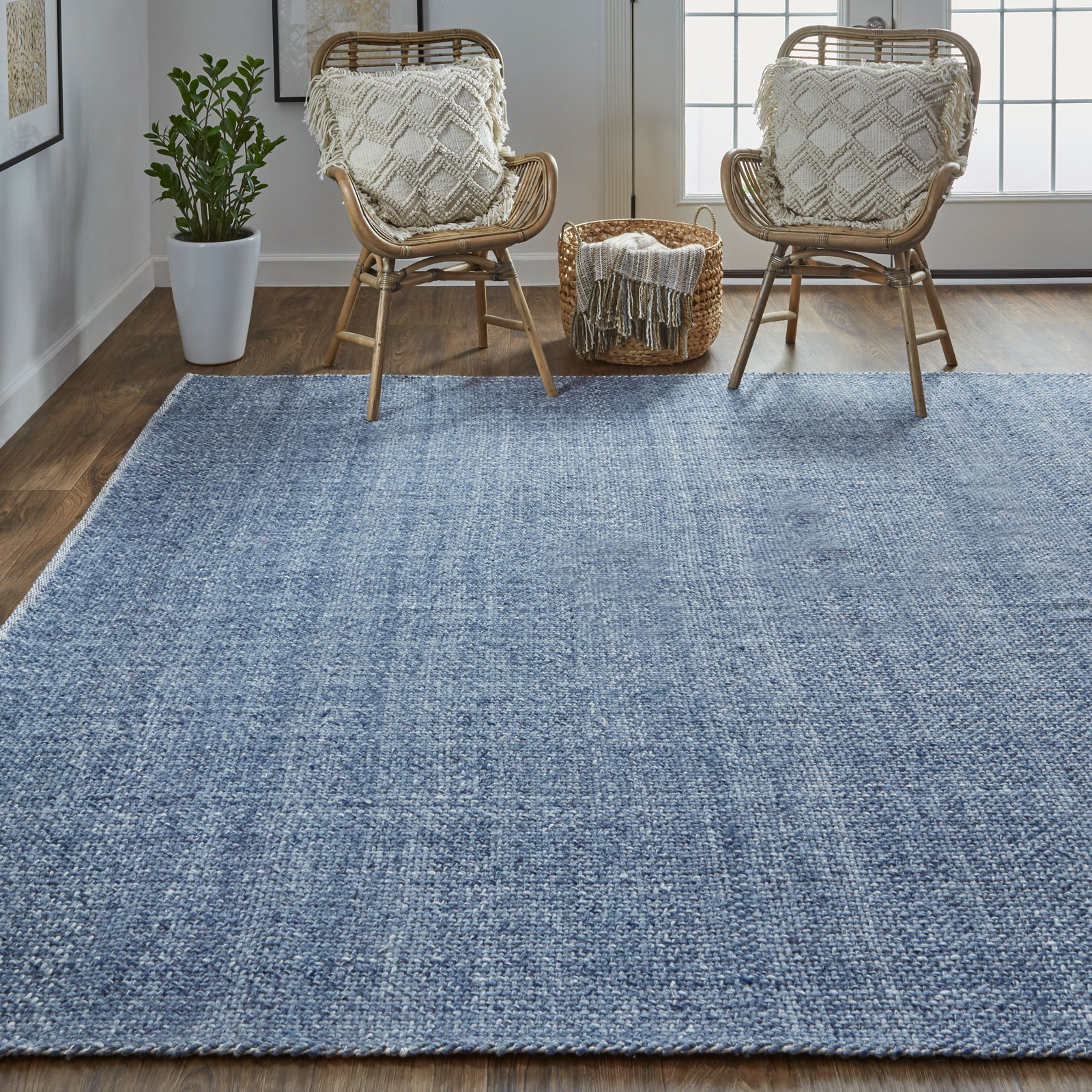 Fleurette Handmade Blue Rug, Rectangle 12' x 15'