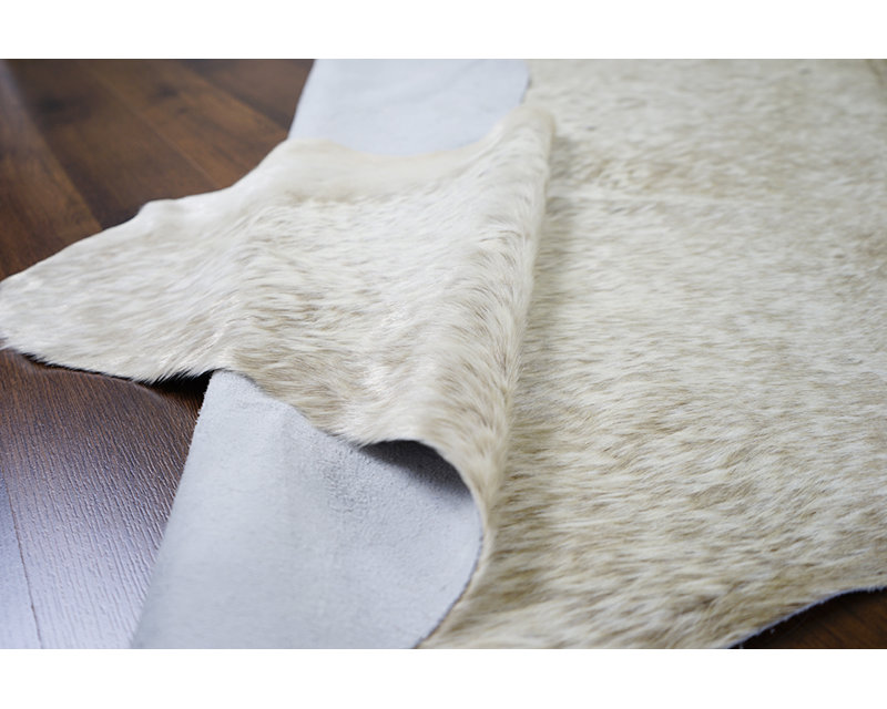 Cowhide Indoor Rug, 6' x 8'