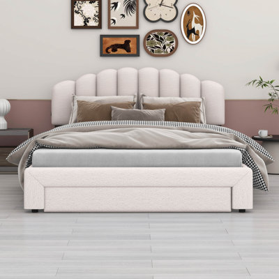 Lit plateforme tapissier Teddy