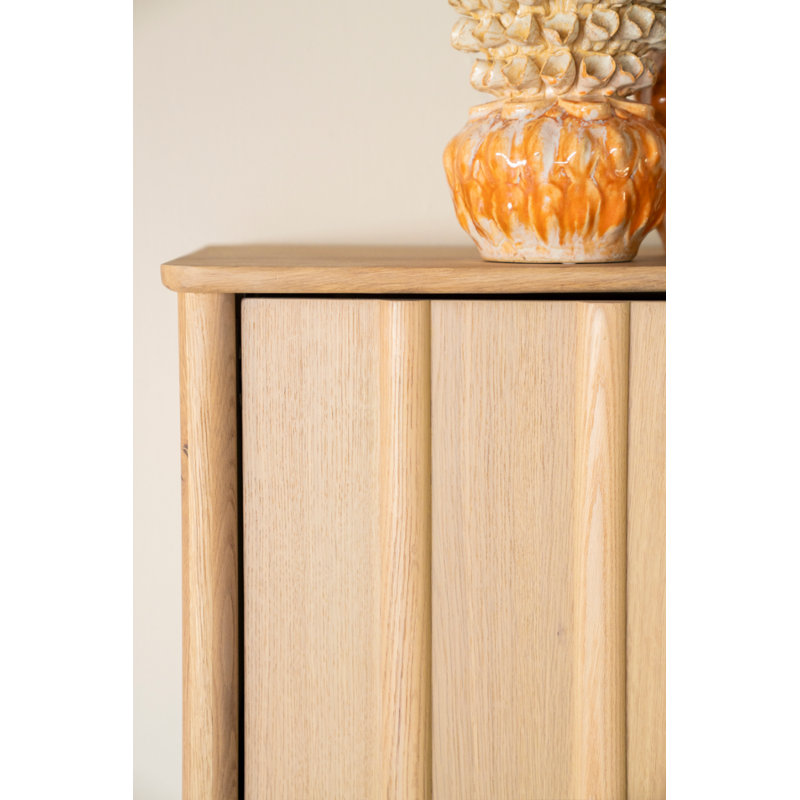 Jake Cabinet, Natural