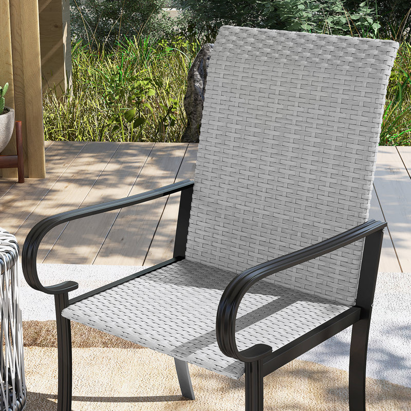 Ensemble de 4 chaises de salle à manger avec accoudoirs et sièges profonds pour un confort et un soutien accrus., 4