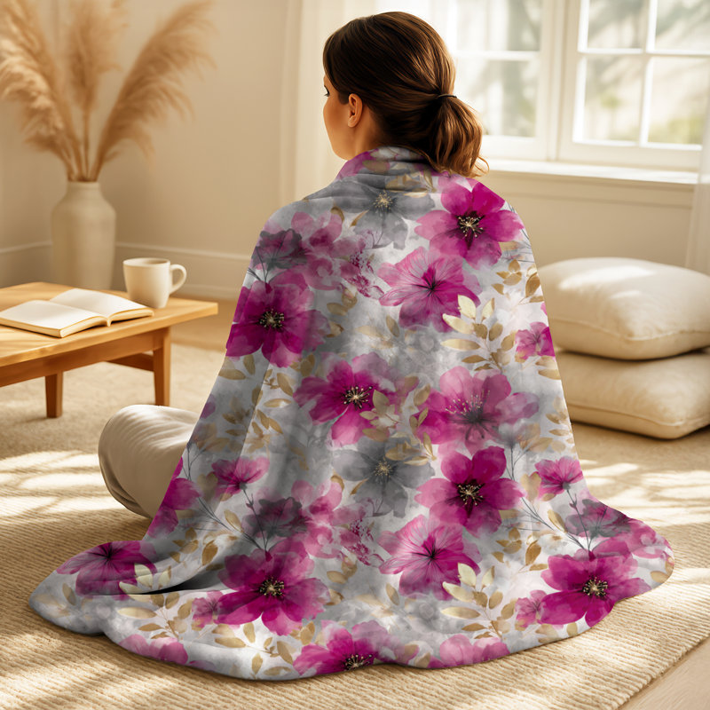 Fuschia Whisper II - Couverture chaude florale, jeté douillet Cottage, Grey/Pink Floral 1