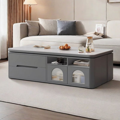 Table basse légère et luxueuse