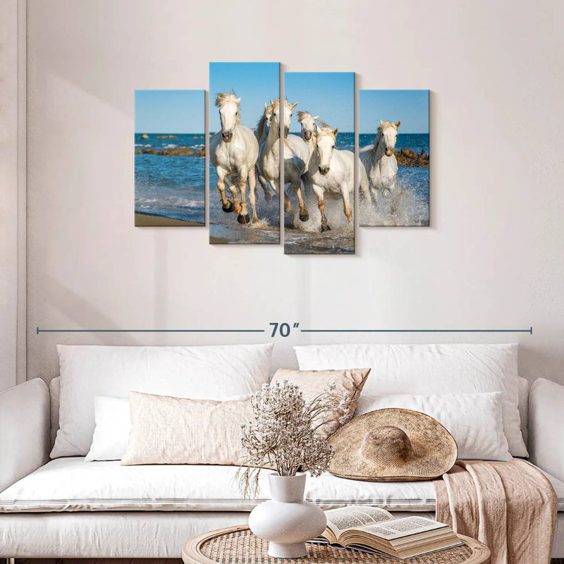 Brampt Camargue Horses