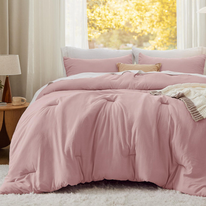 Bedsure Reversible Prewashed Comforter Set, King Comforter + 2 Standard Pillowcases, Pink