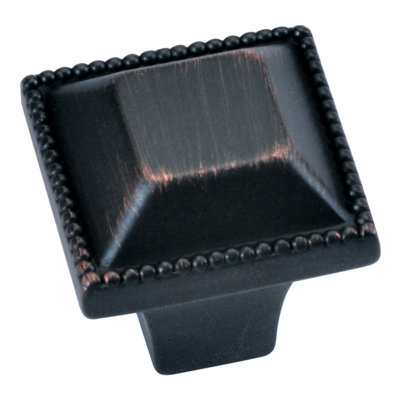 Altair 1 1/8" Length Square Knob