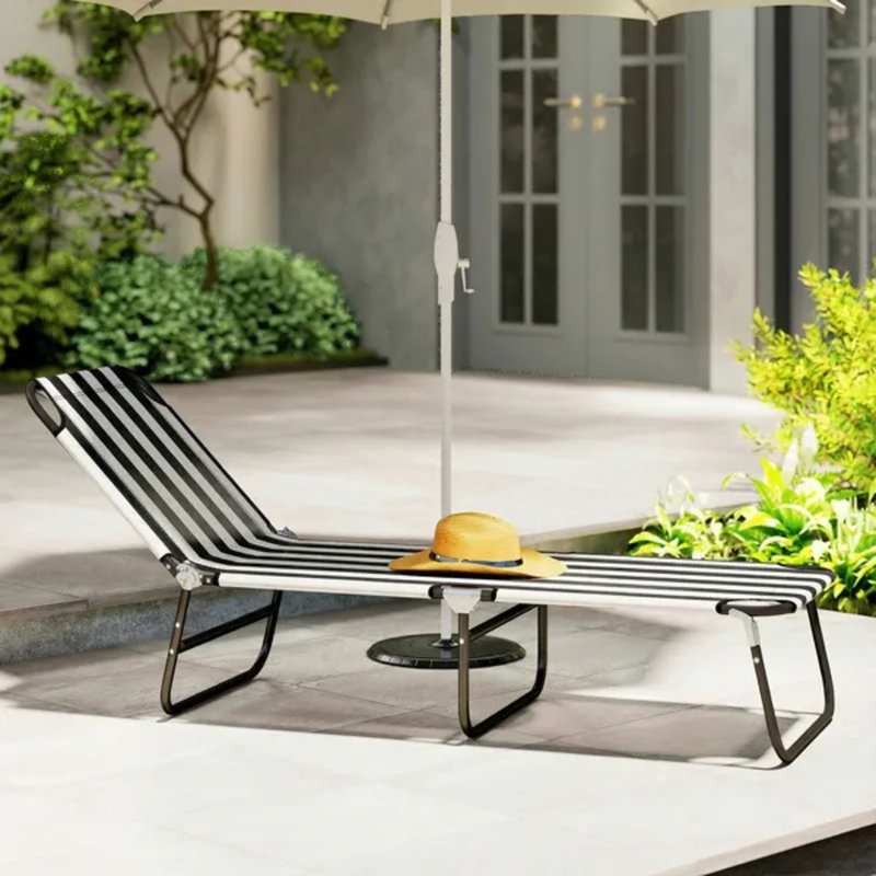 Folding Chaise Lounge Pool Chairs, Outdoor Sun Tanning Chairs with 5-Level Reclining Back, Steel Frame for Beach, Yard, Patio, Black and White