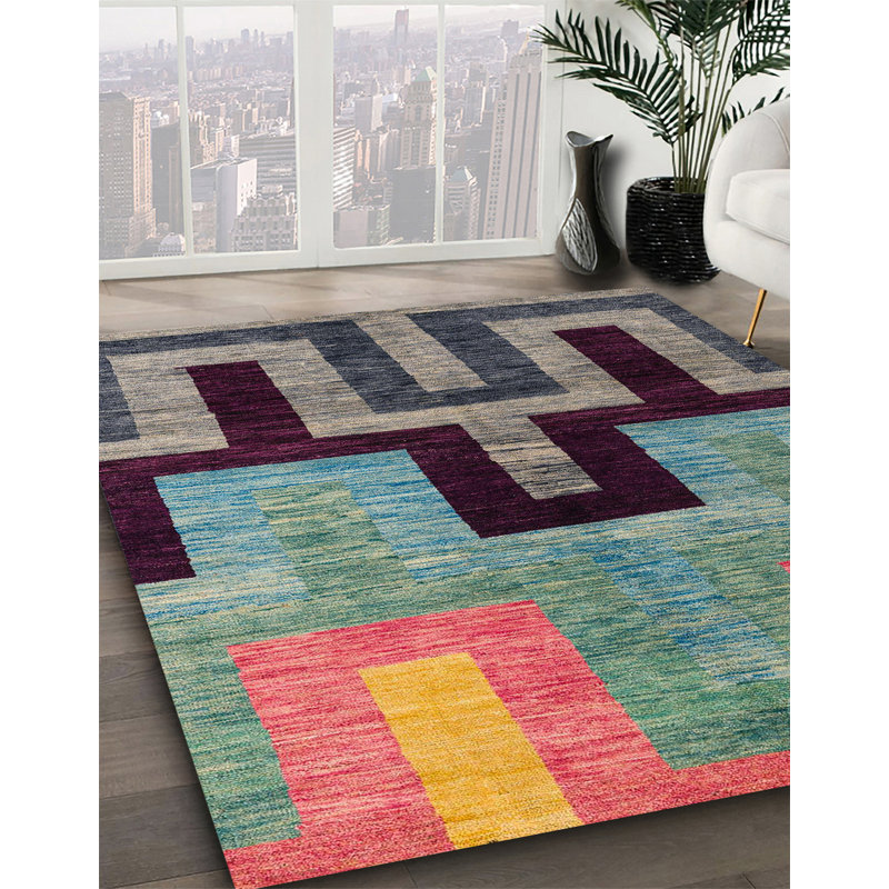 Geometric Indoor Rug, Round 7'