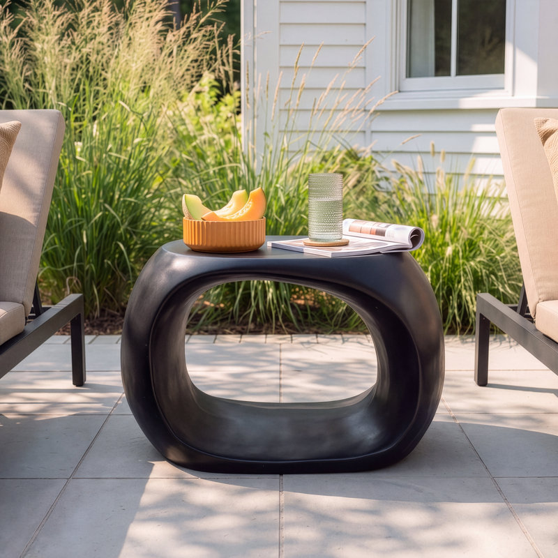 Trae 18'' Backless Outdoor Bar Stool, Black