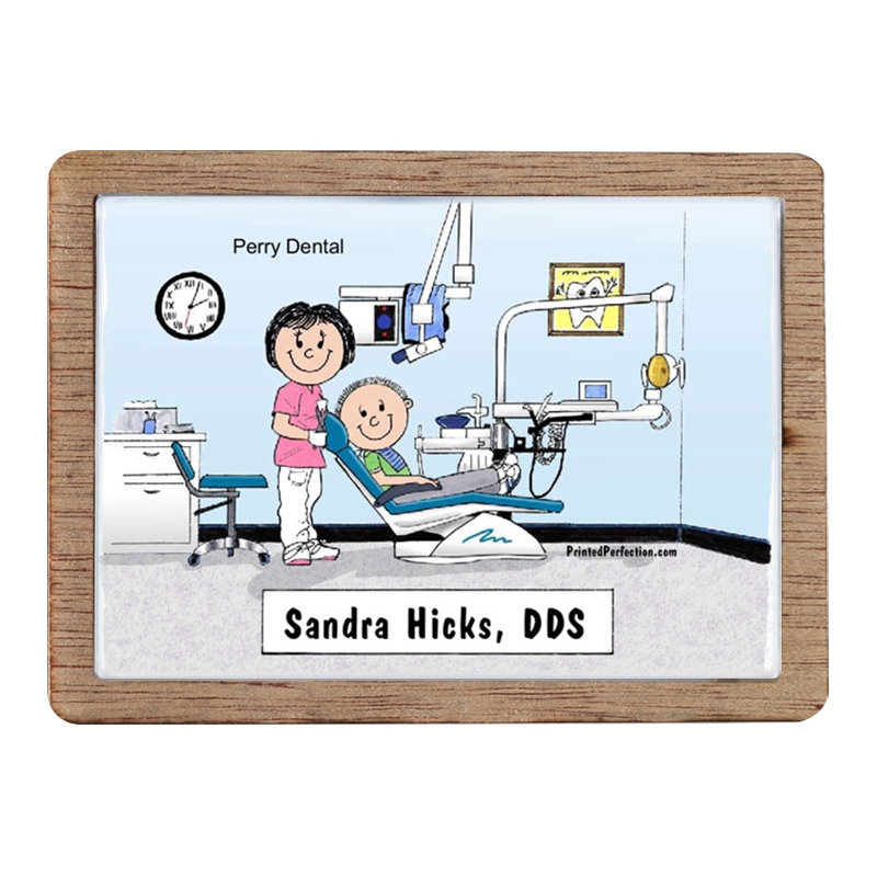 Personalized Dentist - Female Wooden Magnet - Great Gift!, Oui