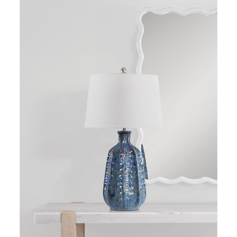 Lampe de table en céramique Charvis