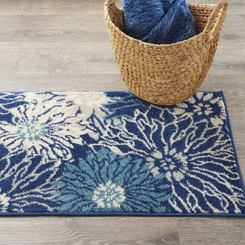 Floral Indoor Rug, Rectangle 1'10" x 2'10"