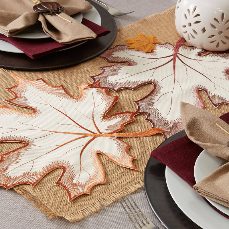 Pudalov Wine and Sunshine Table Runner, Leaves