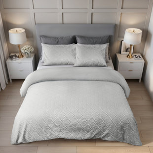Sorrento - Embellished Bed Linen Set Cotton Blend Geometric Duvet Cover Set with Pillowcases