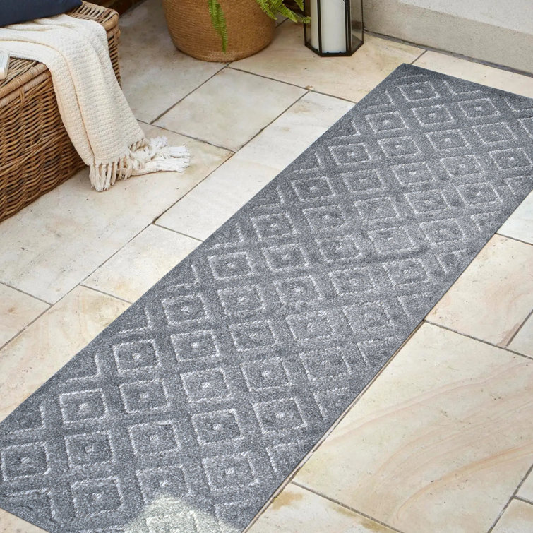 Portmany Neutral Diamond Trellis Dark Gray Indoor/Outdoor Rug