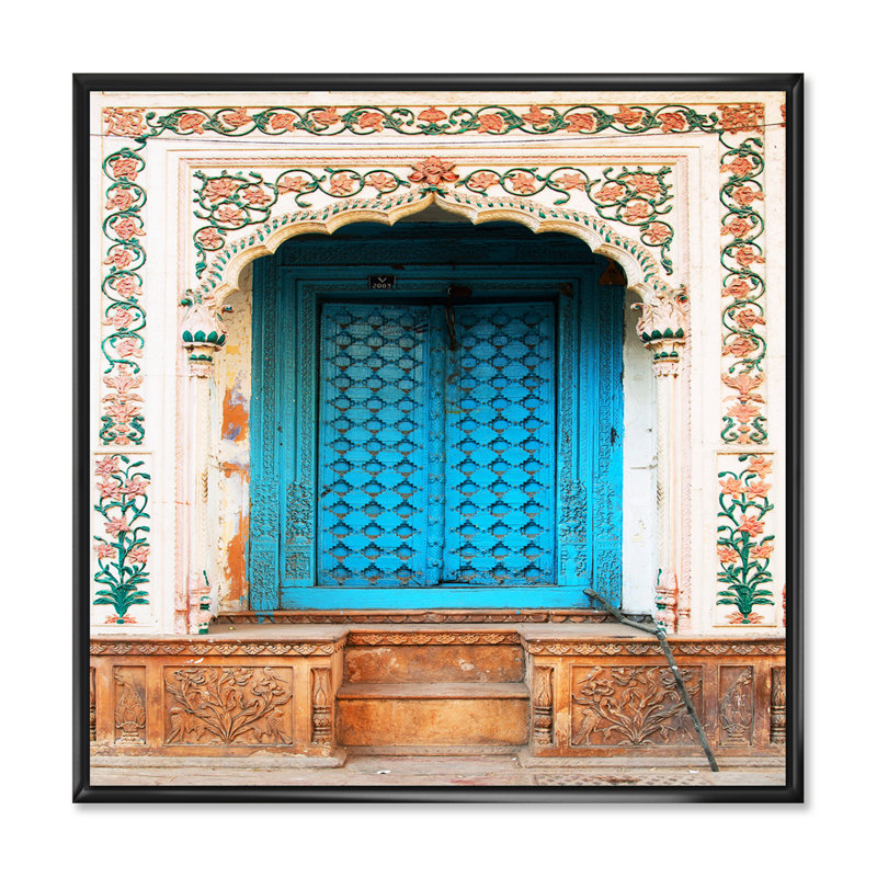 «Blue Traditional Indian Door» - Photographie de cadre photo sur toile, H 30 po x l 30 po x P 1 po, Cadre noir