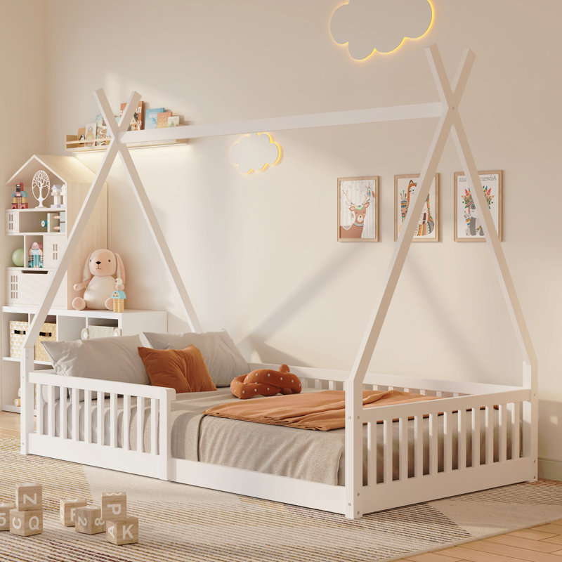 Lit simple en bois avec clôture, Blanc