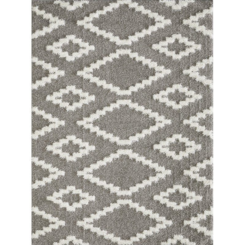 Ishrana Performance Geometric Indoor Rug, Rectangle 5'3" x 7'3"