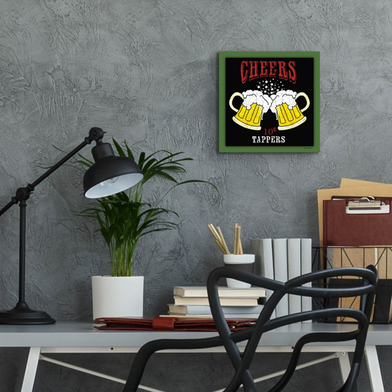 «Cheers Beer 1» par Jean Plout, art mural en verre acrylique, 12 po x 12 po, 12 po x 12 po