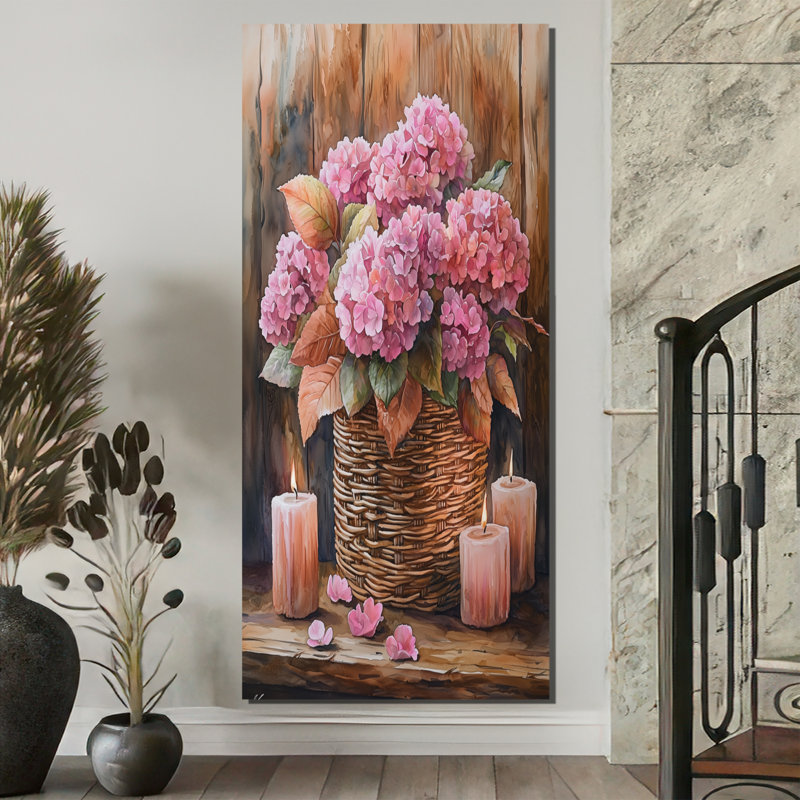 Hydrangées dans un panier tissé avec bougie I - art mural sur toile Hydrangea, H 60 po x l 28 po, Toile tendue