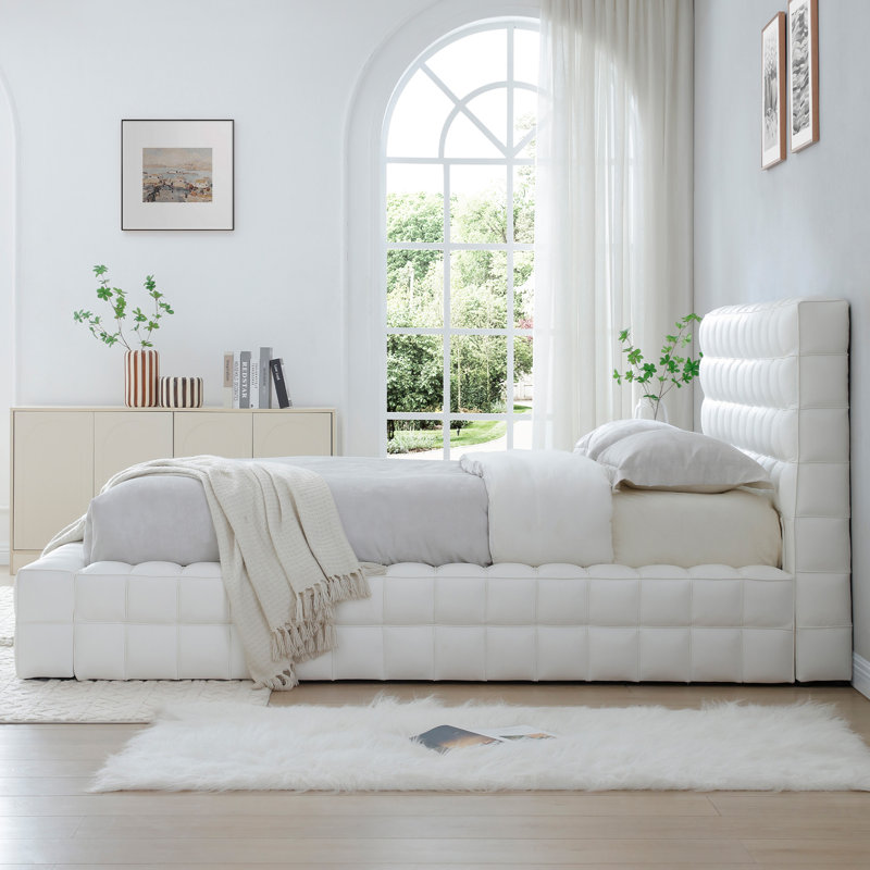 Cadre de lit rembourré en cuir Livia Vegan, Blanc, Très grand