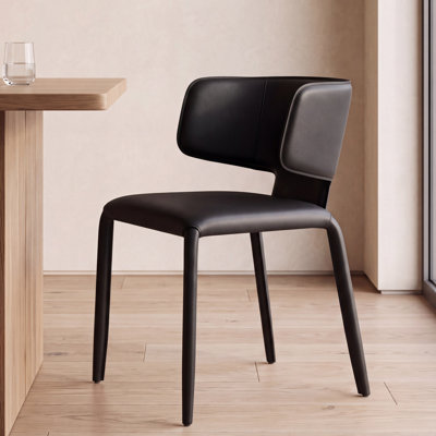 Chaise d'appoint rembourrée en cuir avec siège rembourré et siège en cuir Saddle