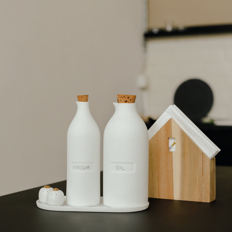 Cruet en porcelaine Bon Appetit avec plateau