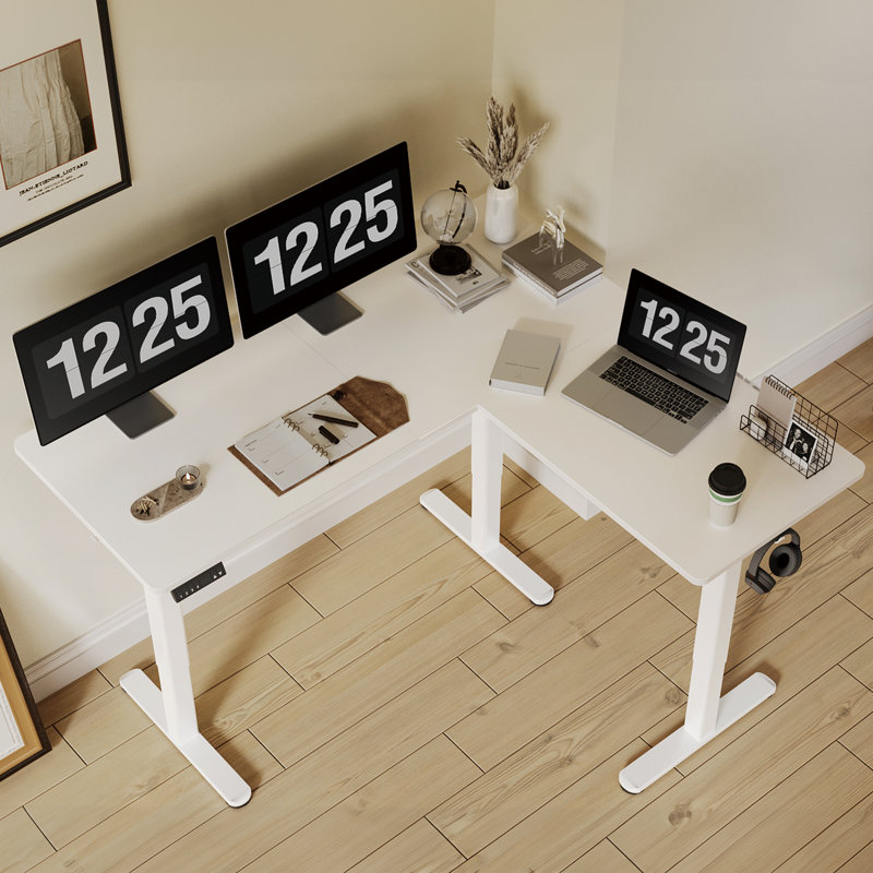 Bureau pour travailler debout en L à hauteur ajustable de 63 po Schlater, Blanc, Blanc