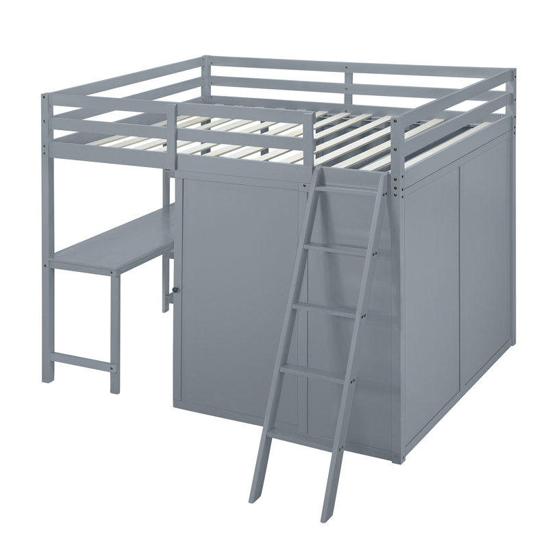 Lit mezzanine avec garde-robe, bureau et tablettes ouvertes