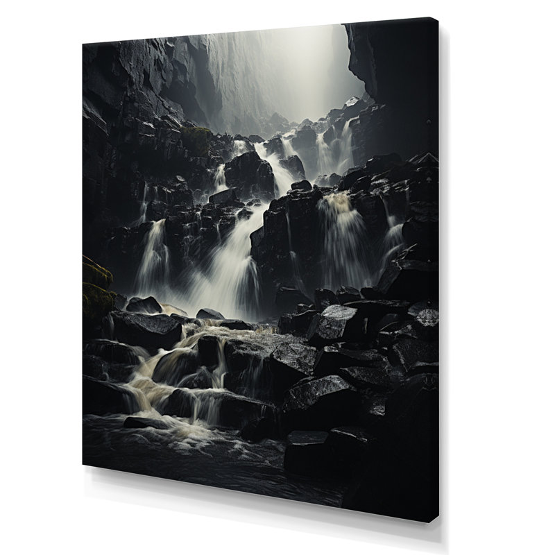 «Waterfall Ephemeral Cascade I», reproduction d'art sur toile, H 32 po x l 24 po x P 1 po, Toile tendue